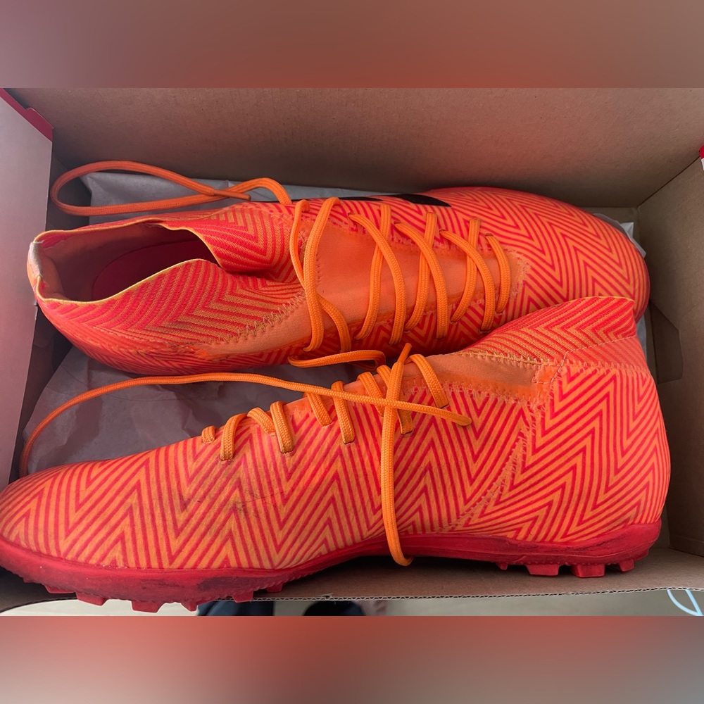 Nike indoor soccer shoes